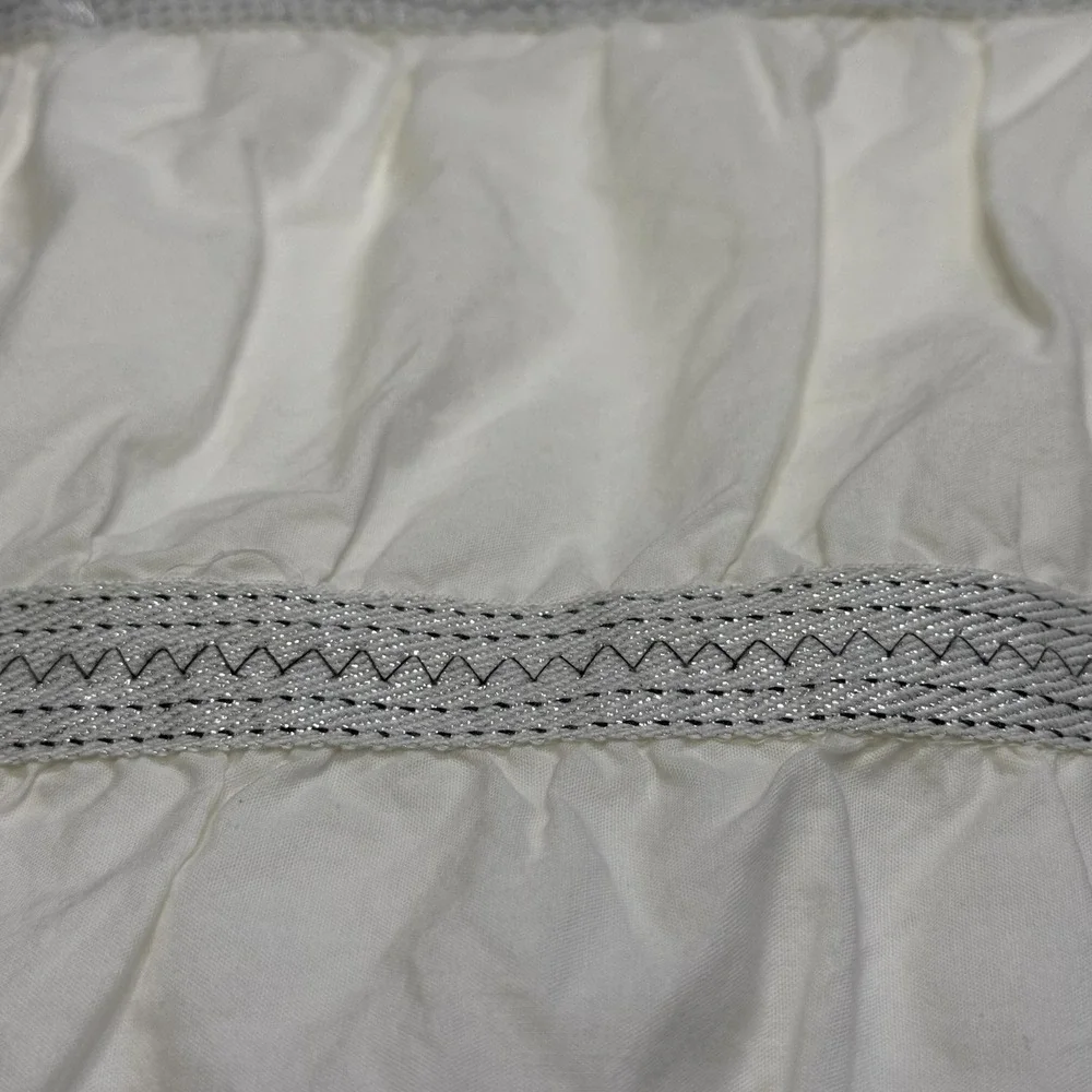West Elm Queen Duvet Cover White Ruched Metallic‎ Silver